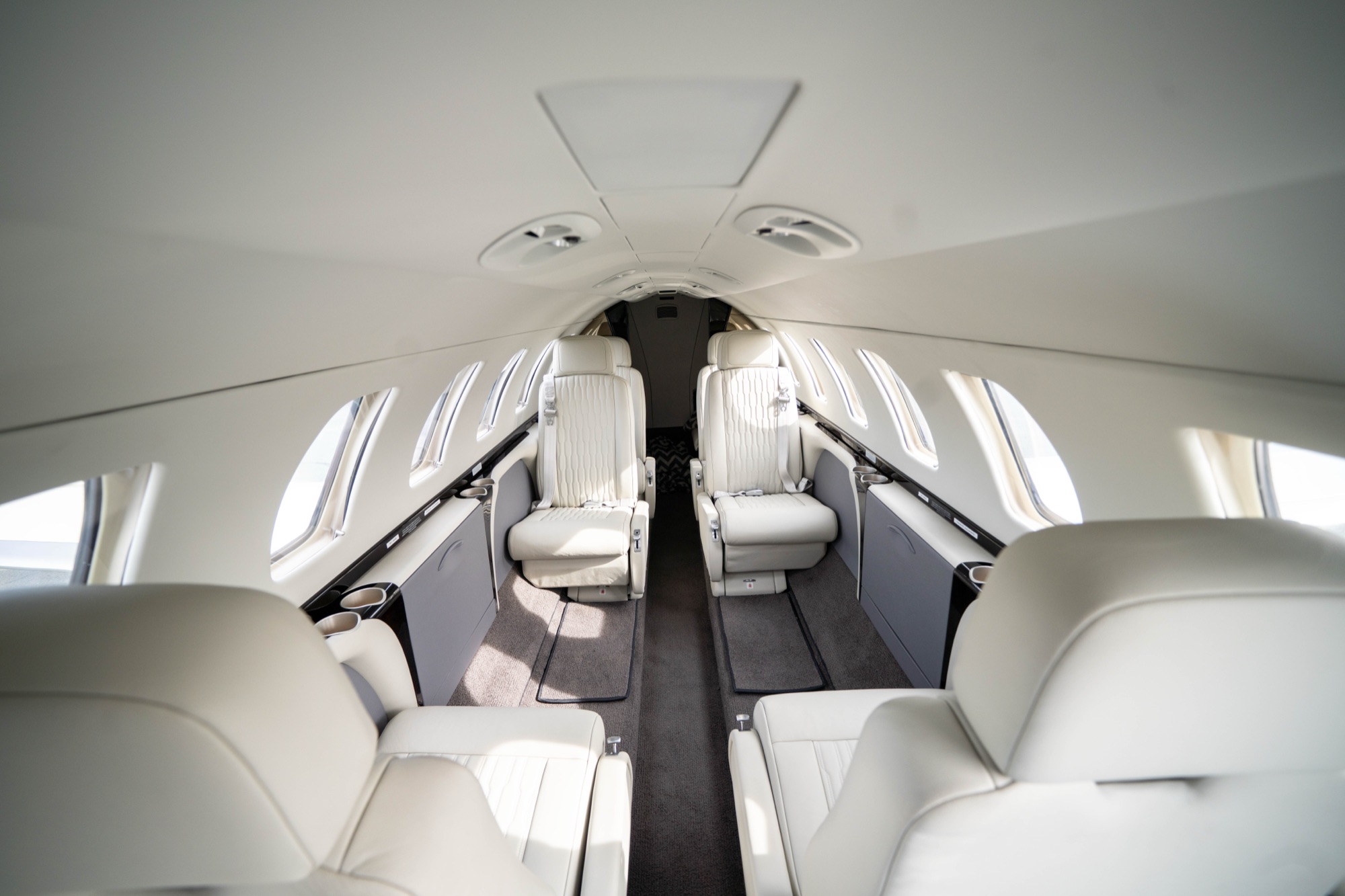 Citation CJ3 Legroom