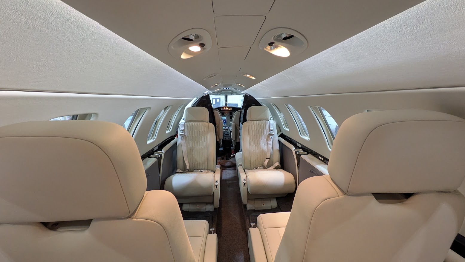 Cessna Citation CJ3 cabin
